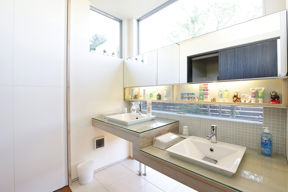 親子で使いやすい洗面台